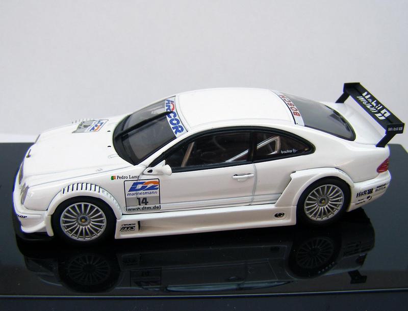 Mercedes Benz CLK DTM 2000 White Lamy (2)