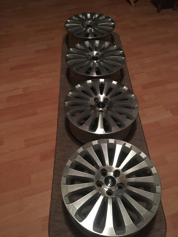 5FB41644-4F25-4496-8DC0-370A9333B4AC