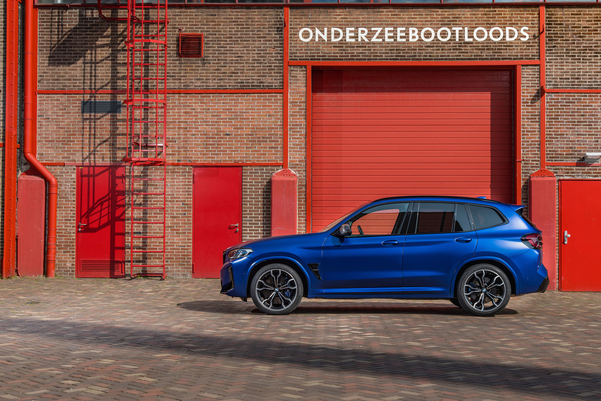 P90423903_highRes_the-new-bmw-x3-m-com