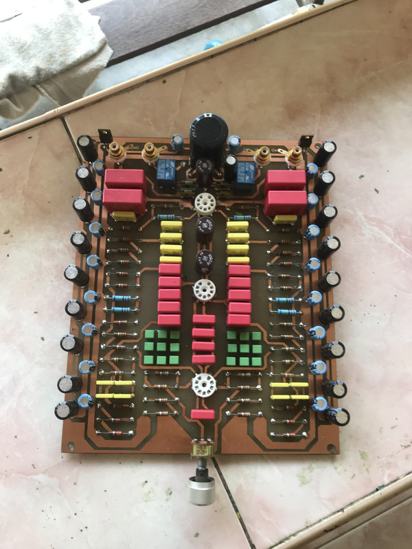 CDEF5B71-D50C-400E-9FB8-ED8231350F34