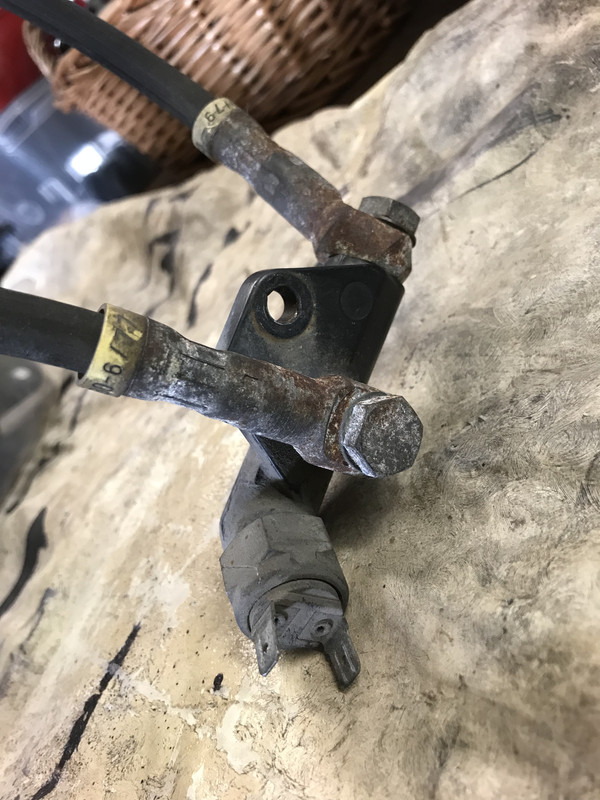 3E48664C-D062-4157-B240-C31214EC9CB2