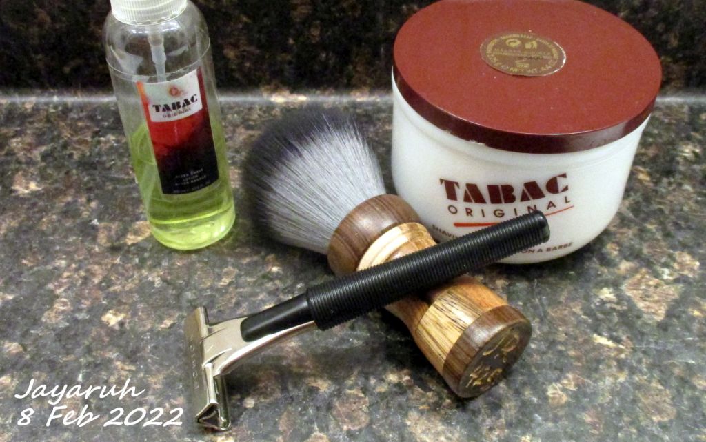 [Image: sos220208.jpg]