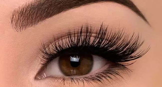 Extensiones de pestañas sintéticas - Galería 4