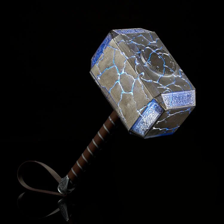 Marvel-Legends-Mighty-Thor-Mjolnir-Premium-Electronic-Roleplay-Hammer-7.webp