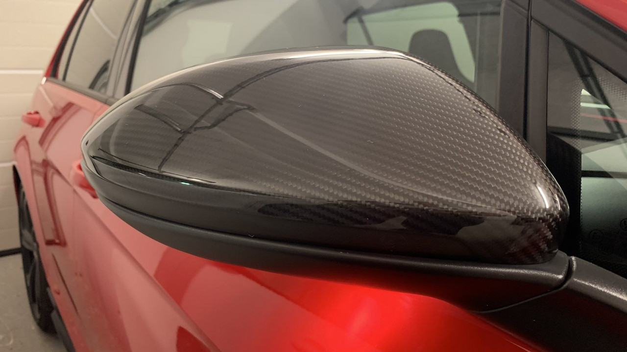 E800E48D-9D92-4AC6-B1FF-A2ED930180FC