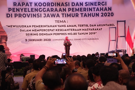 Rakor Sinergi Penyelenggaraan Pemerintahan Se Jatim, Gubernur Khofifah Targetkan PPMO Perpres No.80/2019 Segera Final