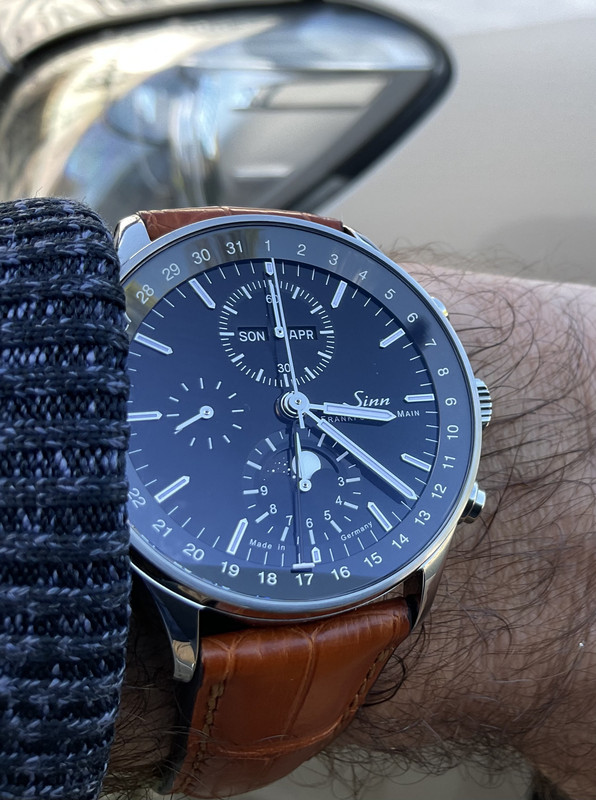 01BA2FB6-41E7-4E4C-9887-7B60945A83D4