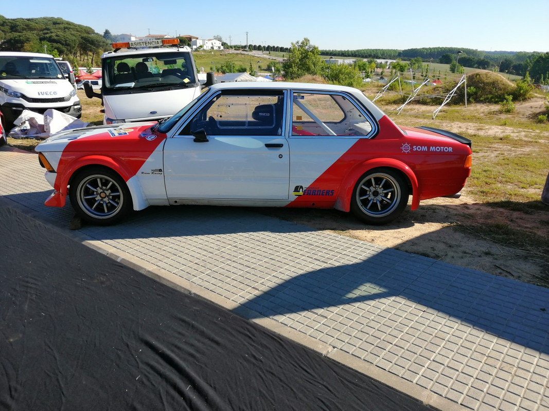 Feria de vehiculos clasicos de Sils (Gerona) Thumbnail-IMG-20190601-091833-resized-20190602-081725810