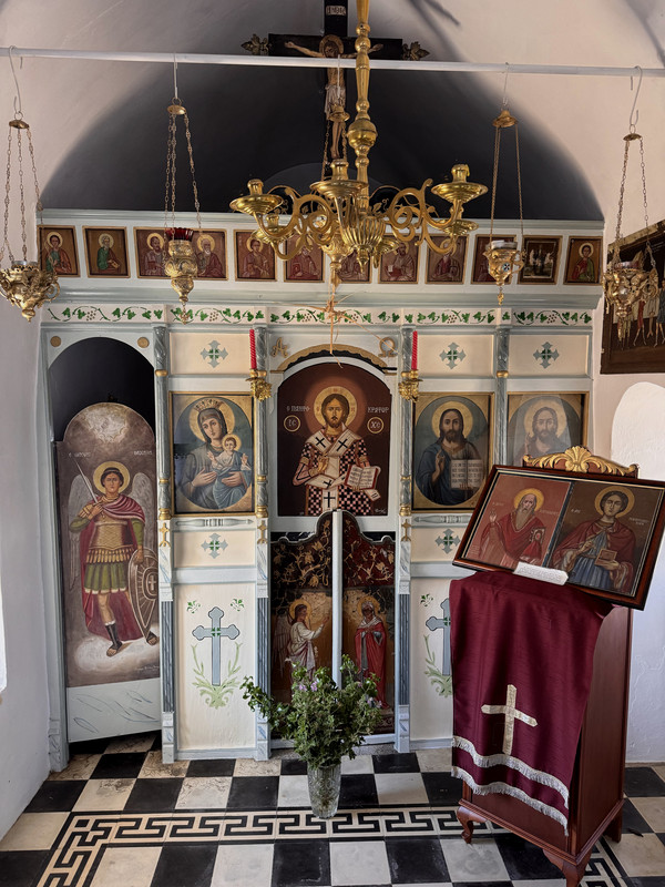 https://i.postimg.cc/cCH67LFY/IMG-3866-edit-6246253317275.jpg