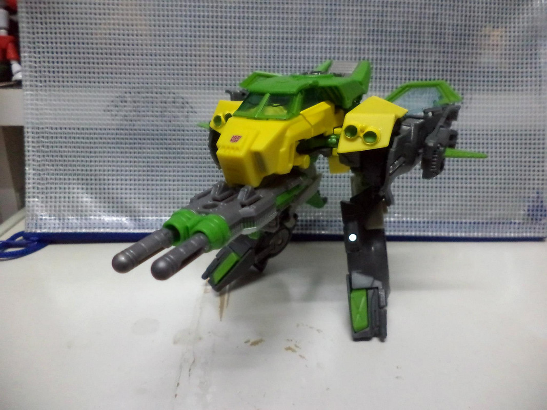 921545_329799150457110_1511283400_o