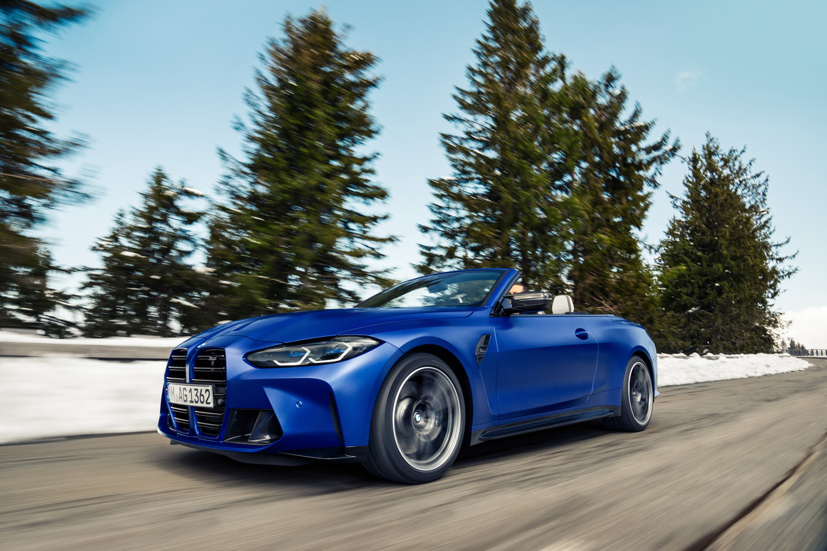 P90420180_highRes_the-new-bmw-m4-compe