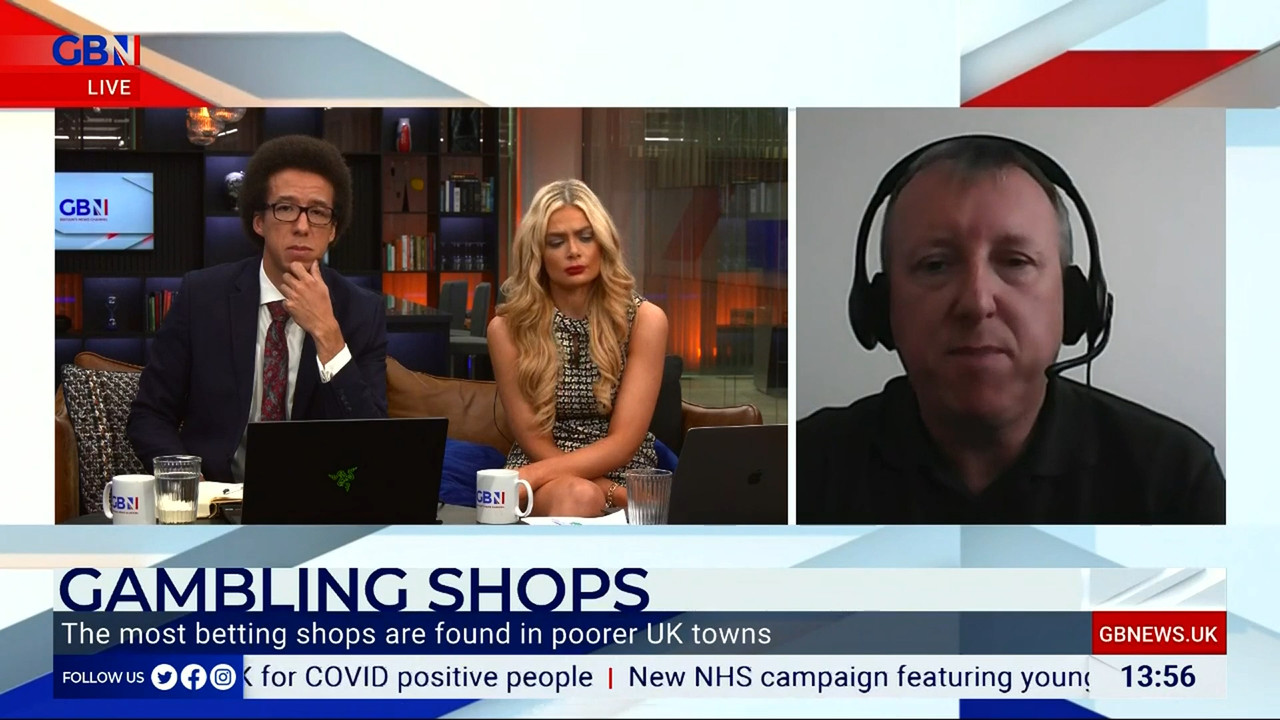 08.23 - 12.00.00 - DePiero & Halligan. What makes Britain tick - the ..._001.ts_snapshot_57.54.237