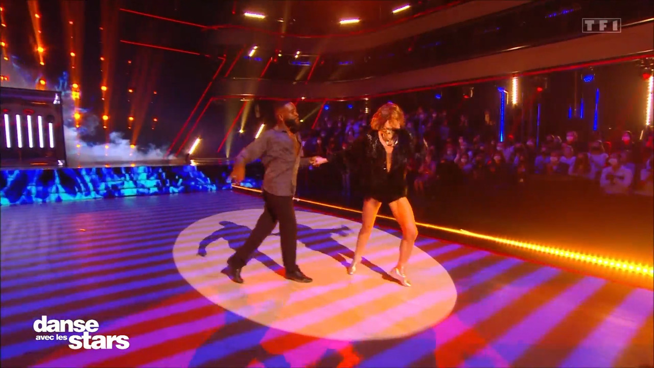 2021-11-12_21_05_TF1_Danse-avec-les-stars.mp4_snapshot_21.30.243