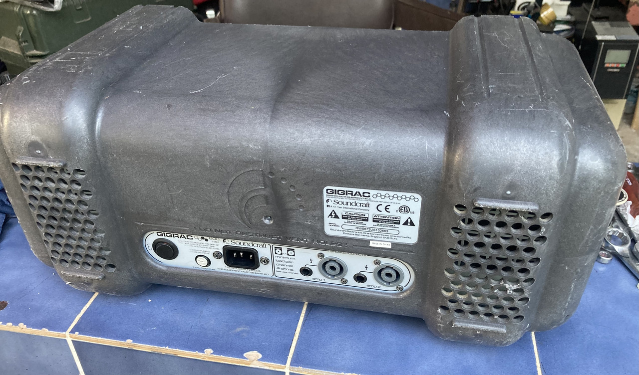 76DAF641-FF78-48E5-ADD0-DC4FEB88760B