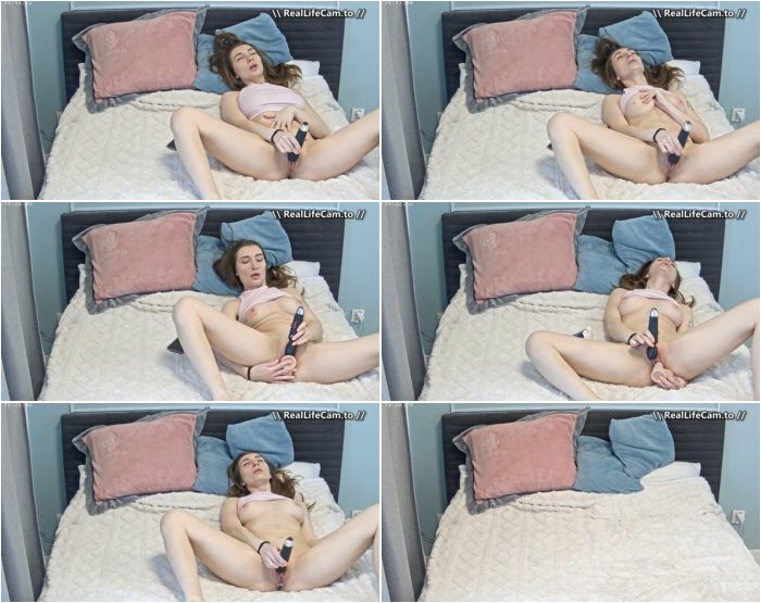 [Image: Double-Dildo-Pussy-Play-06-10-2025-3.jpg]