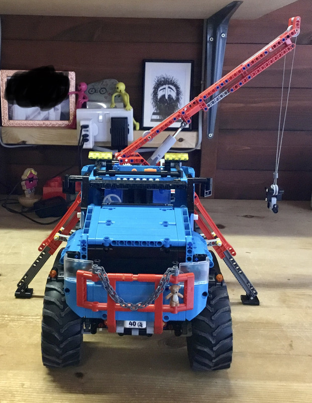 F3A6EFF1-4208-4872-8E88-53965D21D694