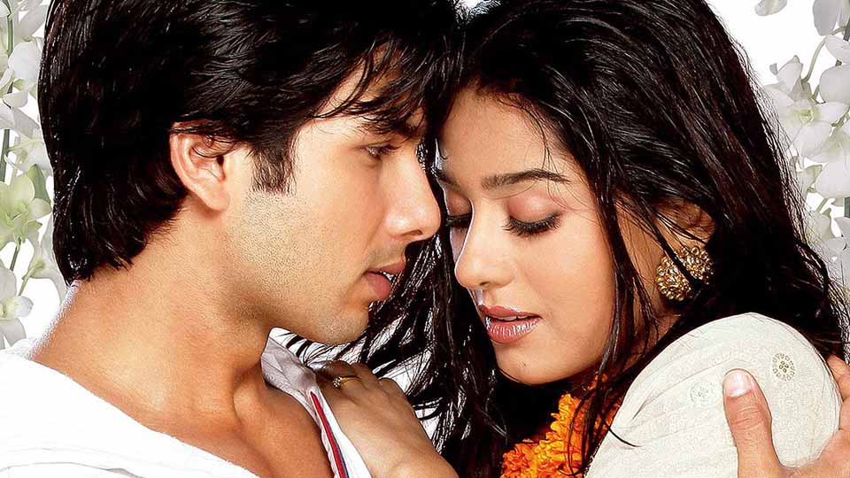 Vivah (2006) full movie download Vivah (2006) full movie download