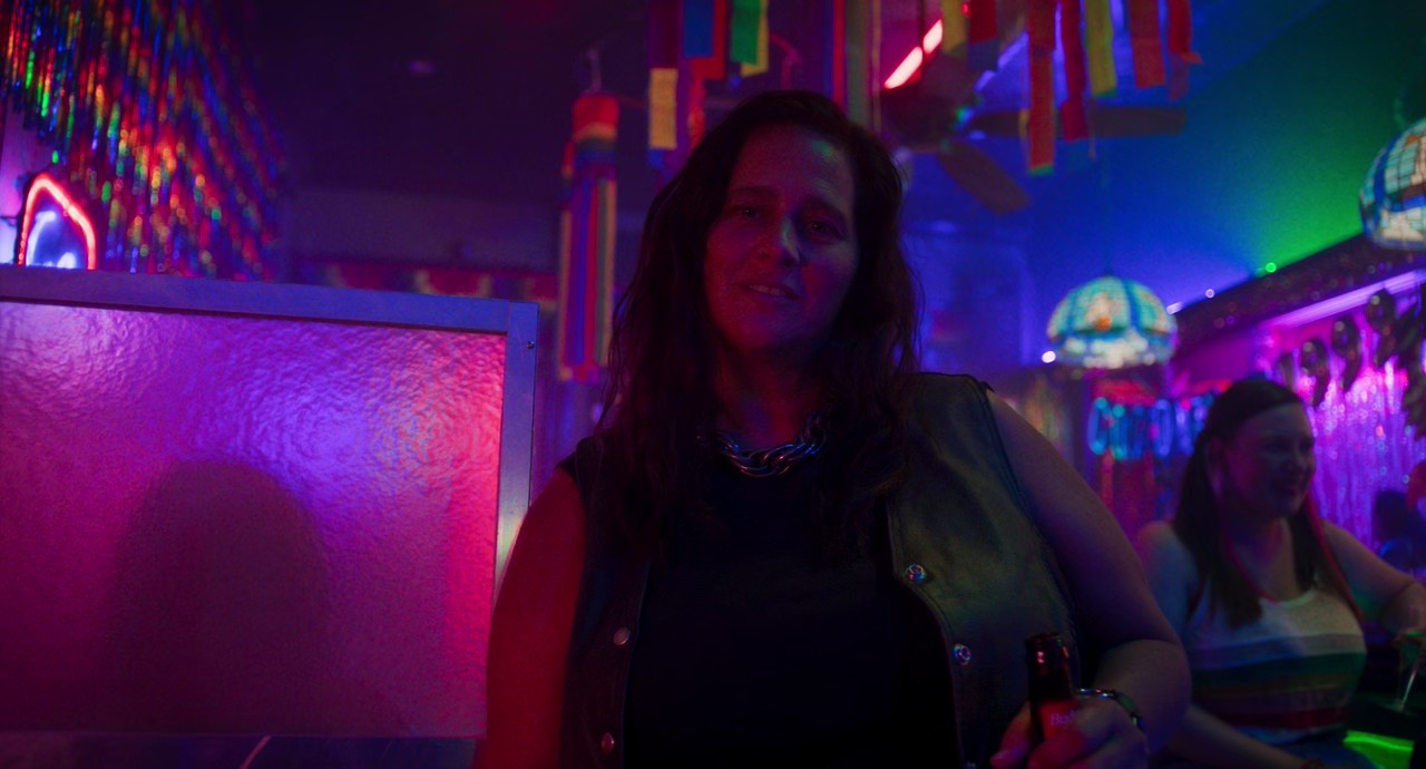 Drive-Away-Dolls-2024-Blu-Ray-Hindi-English-720p-10bit-x265-HEVC-HE-AAC-5-1-ESub-mkv-0006