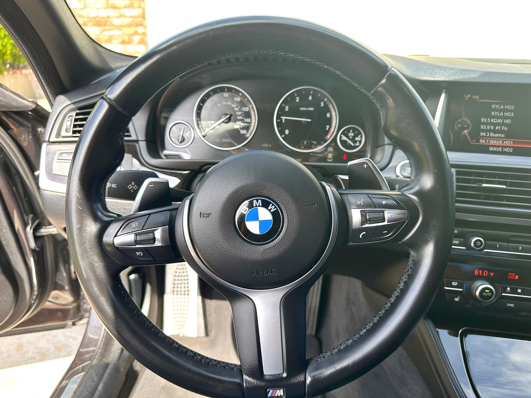 Vehicle thumbnail 12