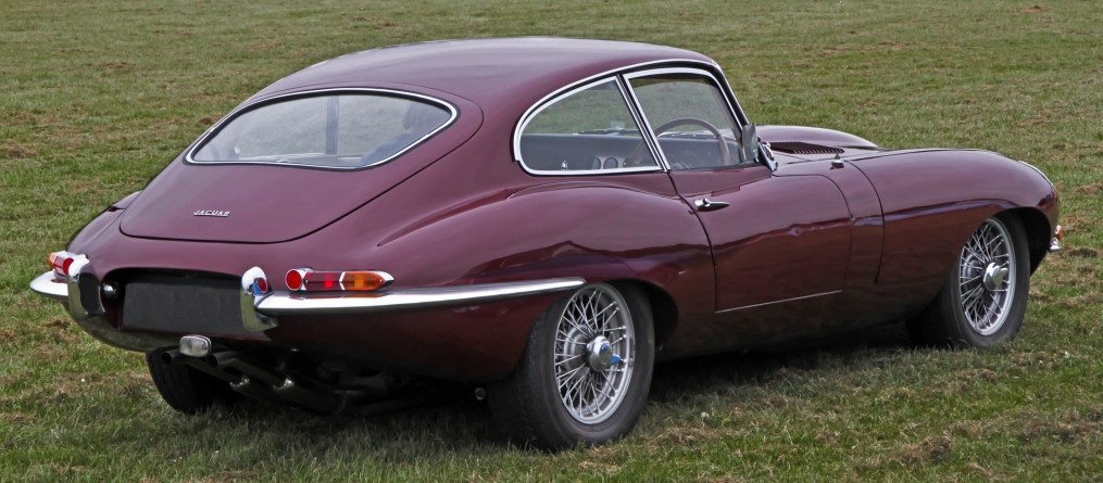 Jaguar-E-type Coupe (Series I)