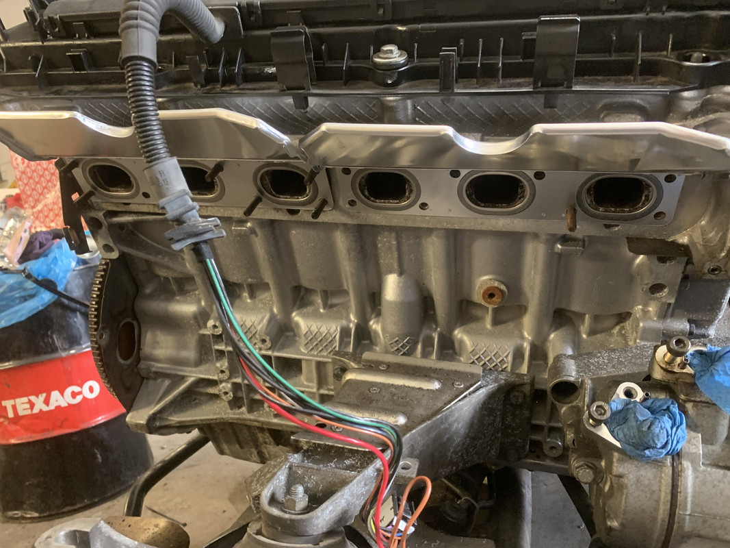 DC4AF268-0444-4073-B4CC-2B3904123C91