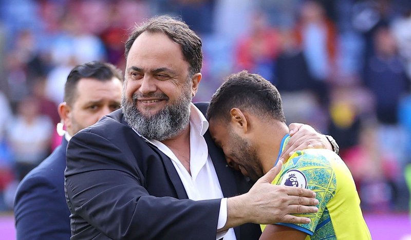 [Image: Fx-O9-PAKWAAIDi-Nc.jpg]