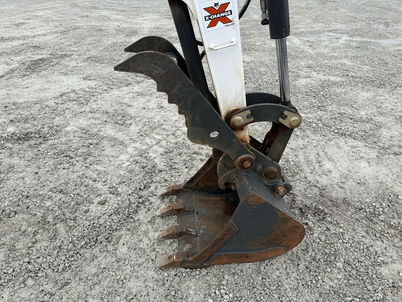 Vehicle thumbnail 23