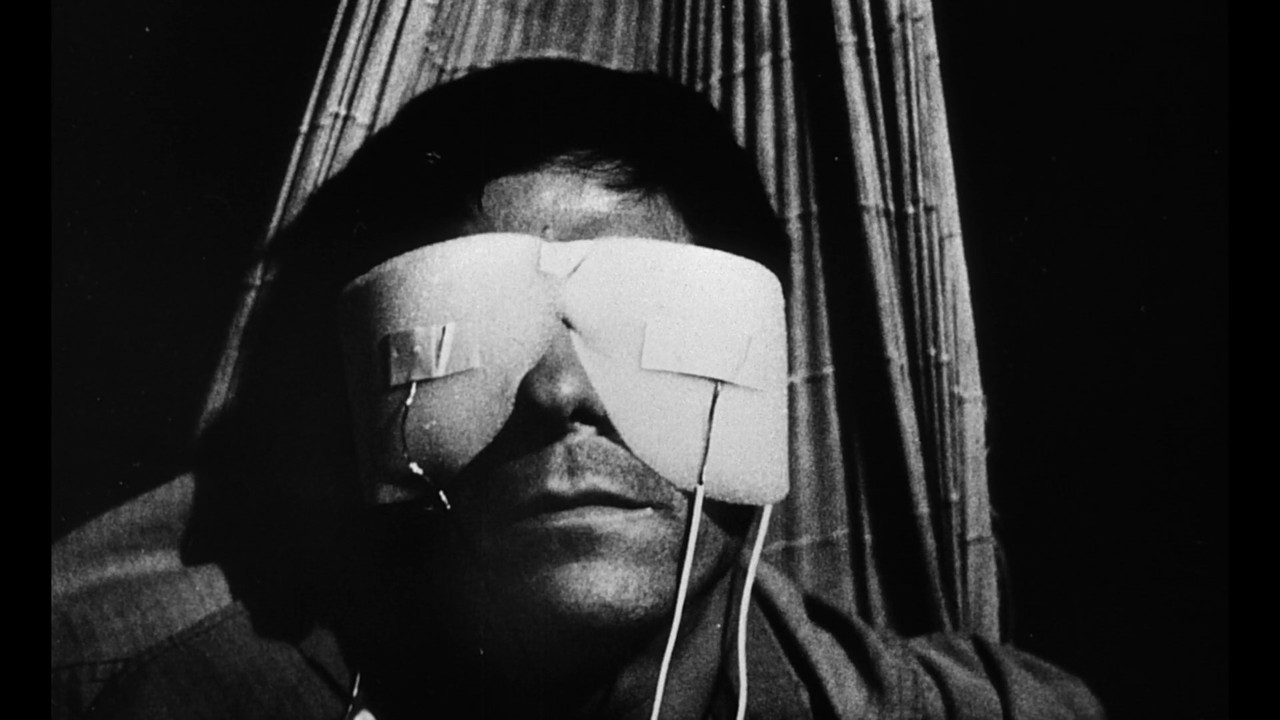 La.Jetée.1962.Criterion.1080p.H264.Ac3.Ita.Aac.Eng.Fre-artemix.MIRCrew.mkv_snapshot_18.40.553
