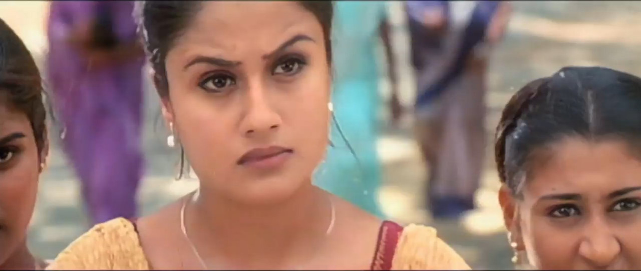 Kovil 2004 WebRip [Tamil] 480p, 720p ESub Screenshot