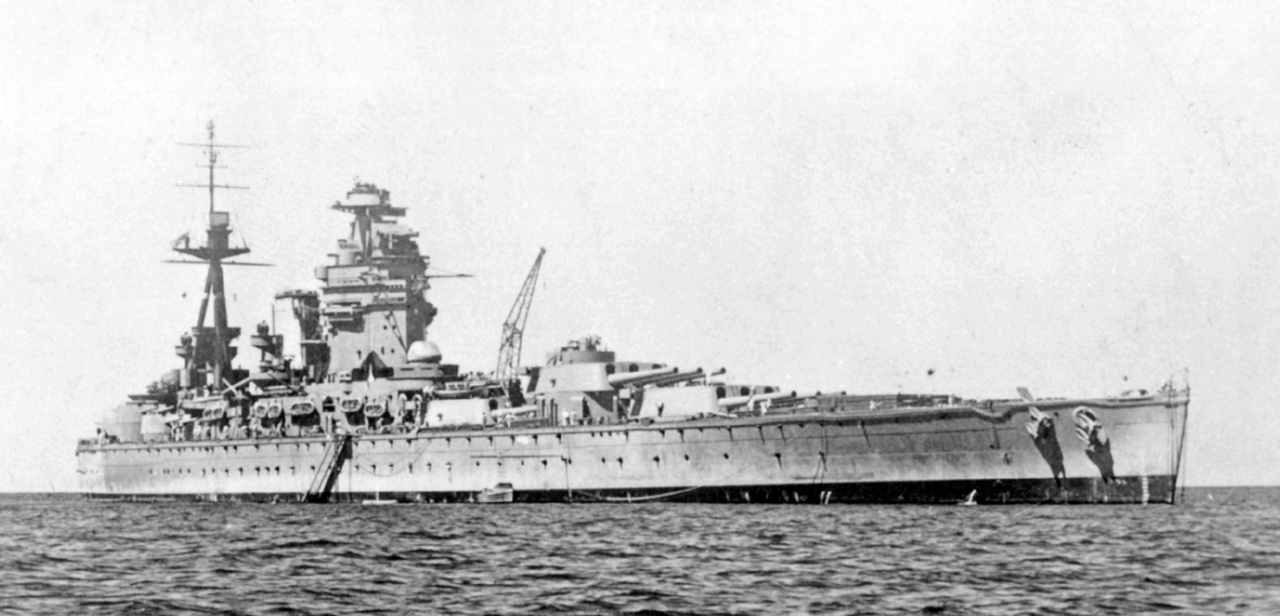 HMS-Rodney-hacia-finales-de-1941.png