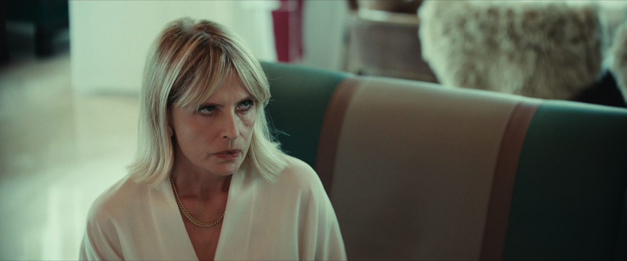 vlcsnap-2025-04-18-23h24m30s985