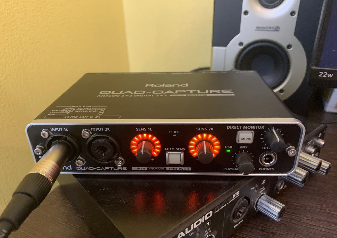 Roland u55 quad capture. Roland quad-capture 2x2. Roland quad-capture ua-55. Roland ua-55. Roland quad-capture 2x2.