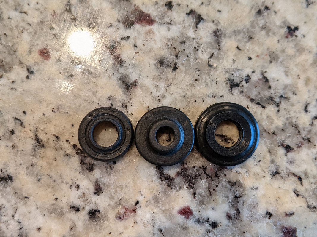 S65 Valve Cover Bolts Rubber Grommet Alternatives