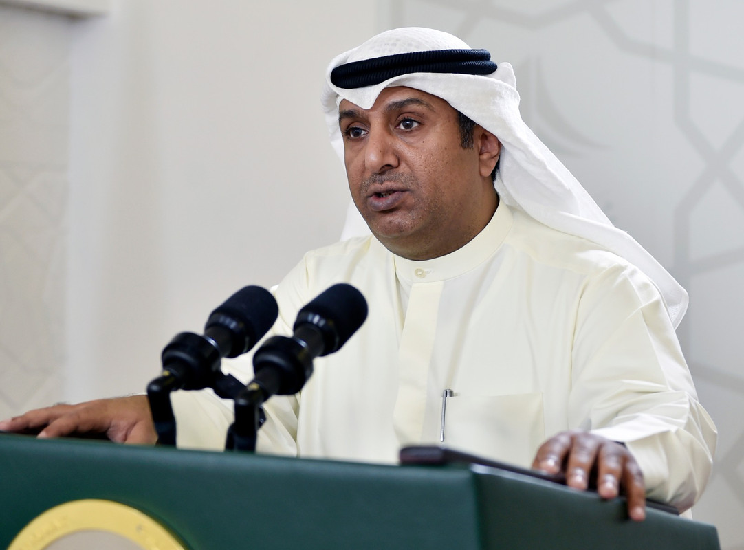 الكويت على خطى السعودية تخفض إنتاج النفط 128 ألف برميل يوميا
