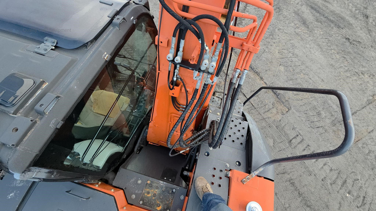 Vehicle thumbnail 75