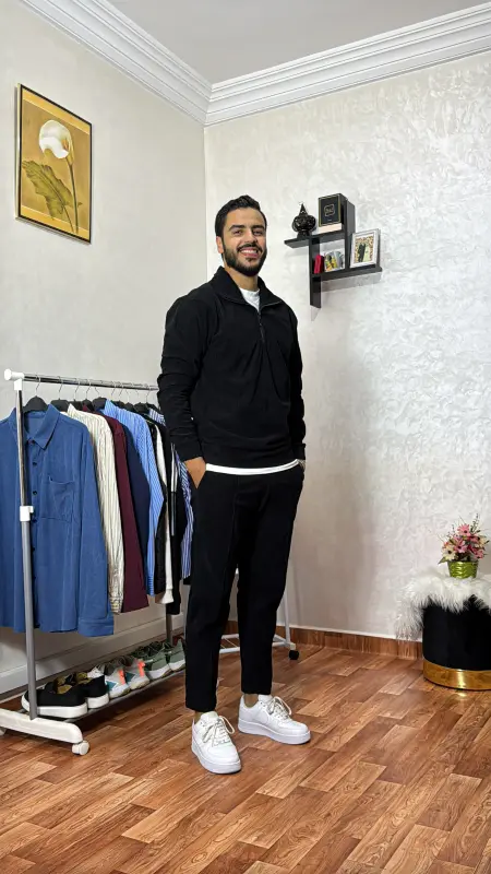 أونسومبل بريستيج الأسود