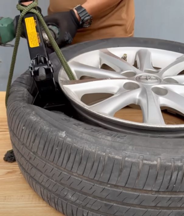 ssss (2024_12_11 22_56_09 UTC)