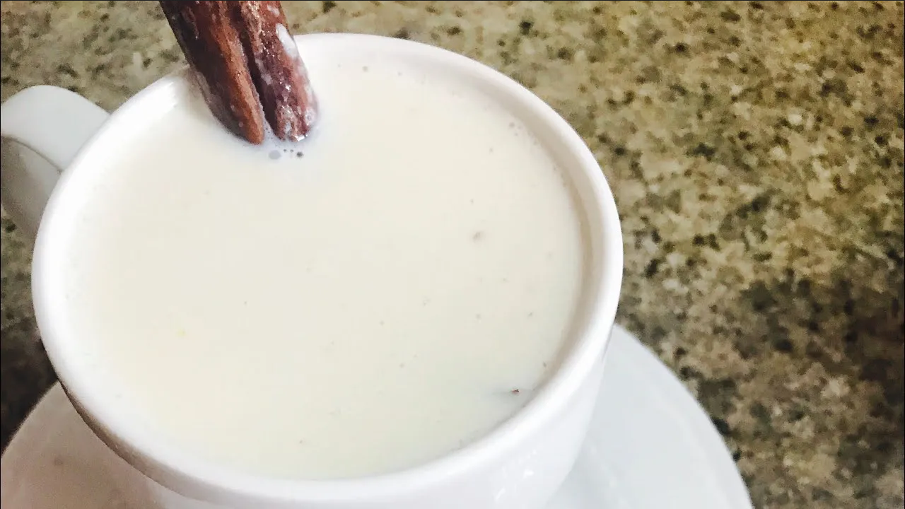 Receta fácil de atole de avena para el desayuno o cena