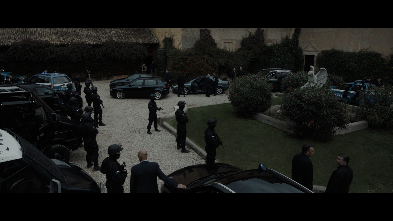 The.Equalizer.3.2023.2160p.UHD.BDREMUX.HDR.DV.HEVC-Нечипорук.mkv_snapshot_00.38.21.132