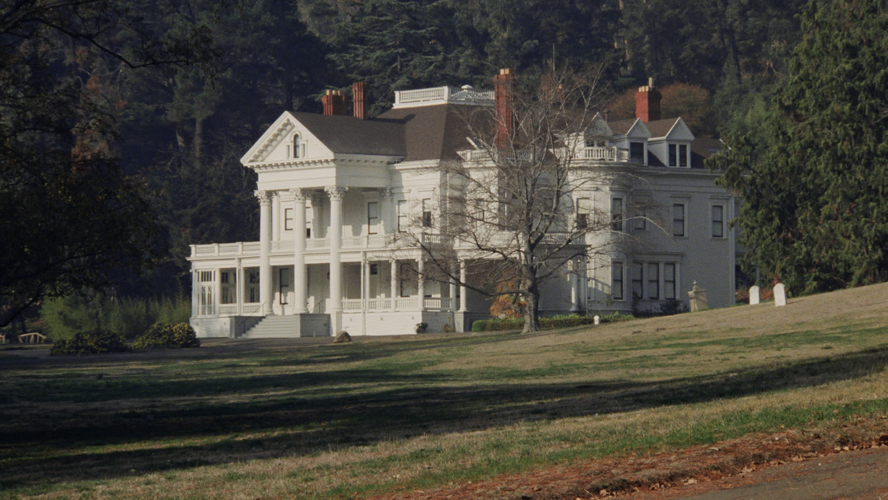 Phantasm.1979.2160p.BDREMUX.HDR.DoVi.HEVC-Нечипорук.mkv_snapshot_00.04.10.041