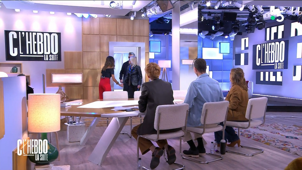 C l'hebdo la suite - Saison 8 - Invités Benjamin Biolay, Laure Adler, Simone Zan..._France 5_2024_03