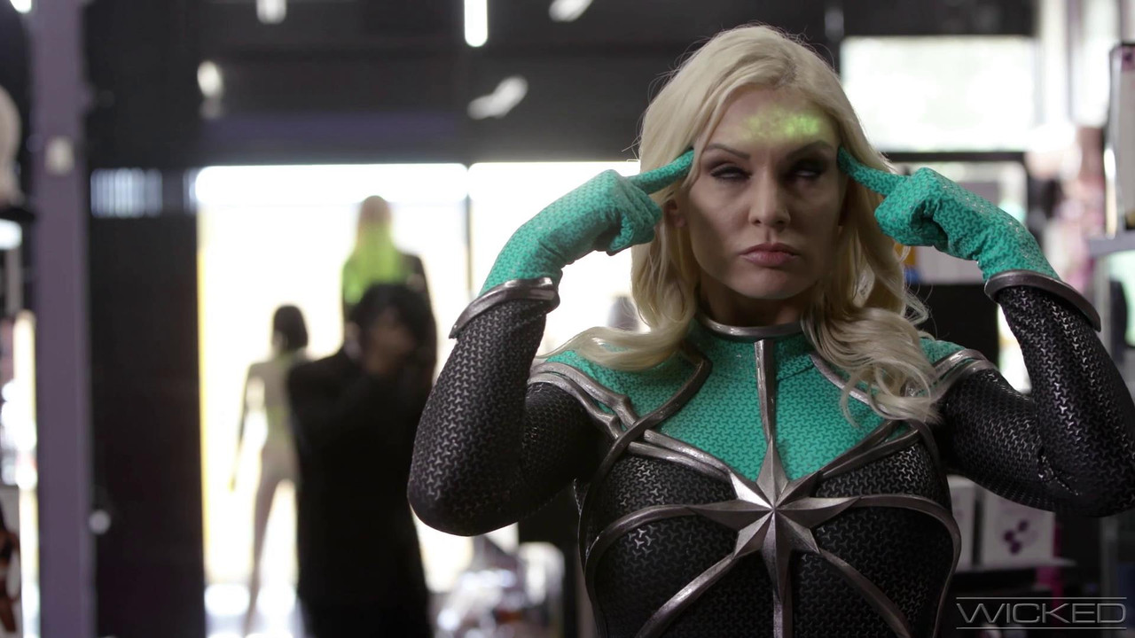 vlcsnap-2023-08-18-01h33m08s796