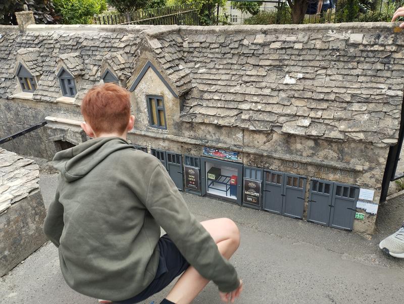 Día 3: Lower Slaughter y Bourton-on-the-Water - Ruta de cuento en familia: conociendo The Cotswolds (5)