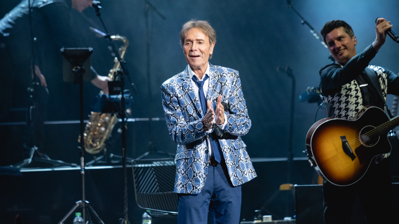 The Cliff Richard Appreciation Thread | Page 100 | Steve Hoffman Music