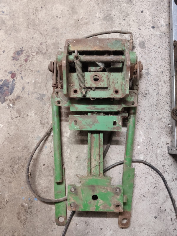 F5E29E72-CF01-4FA8-B263-DFF3977D0CDC