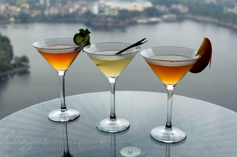 Tranh nhau 'sống ảo' ở 12 quán cafe có góc check-in bao trọn Hồ Tây - ảnh 44 tranh nhau "song ao" o 12 quan cafe co goc check-in bao tron ho tay - anh 44