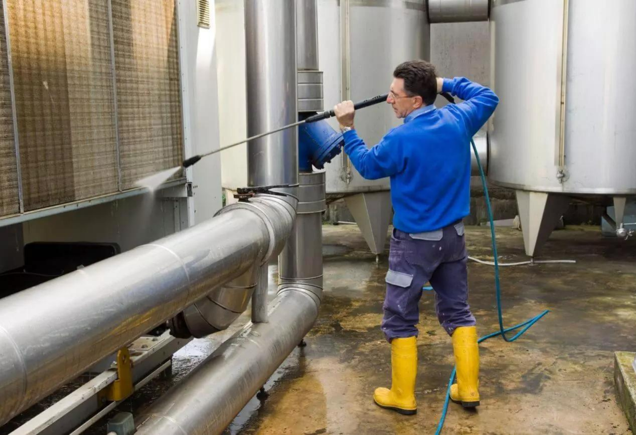 Limpieza-de-empresas-y-oficinas-con-nuestra-linea-de-productos-Line-Clean-(2)