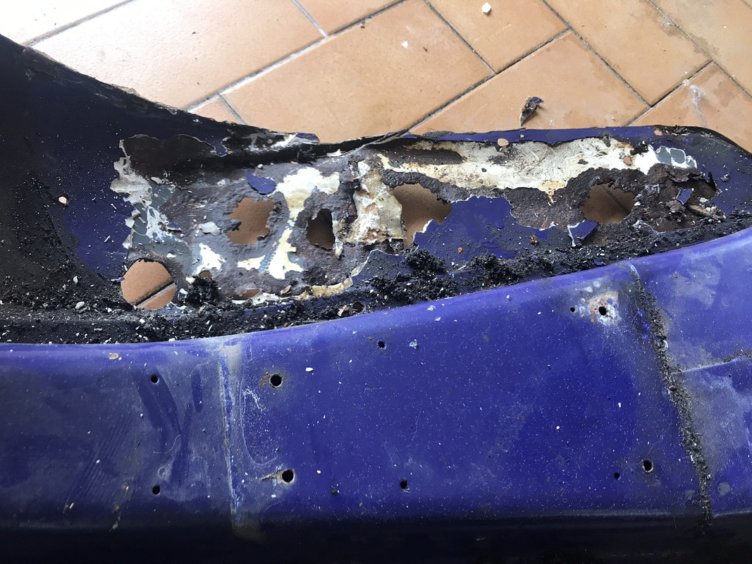 62DECE4D-1E5D-4C2E-8A82-6246FC6B86CC