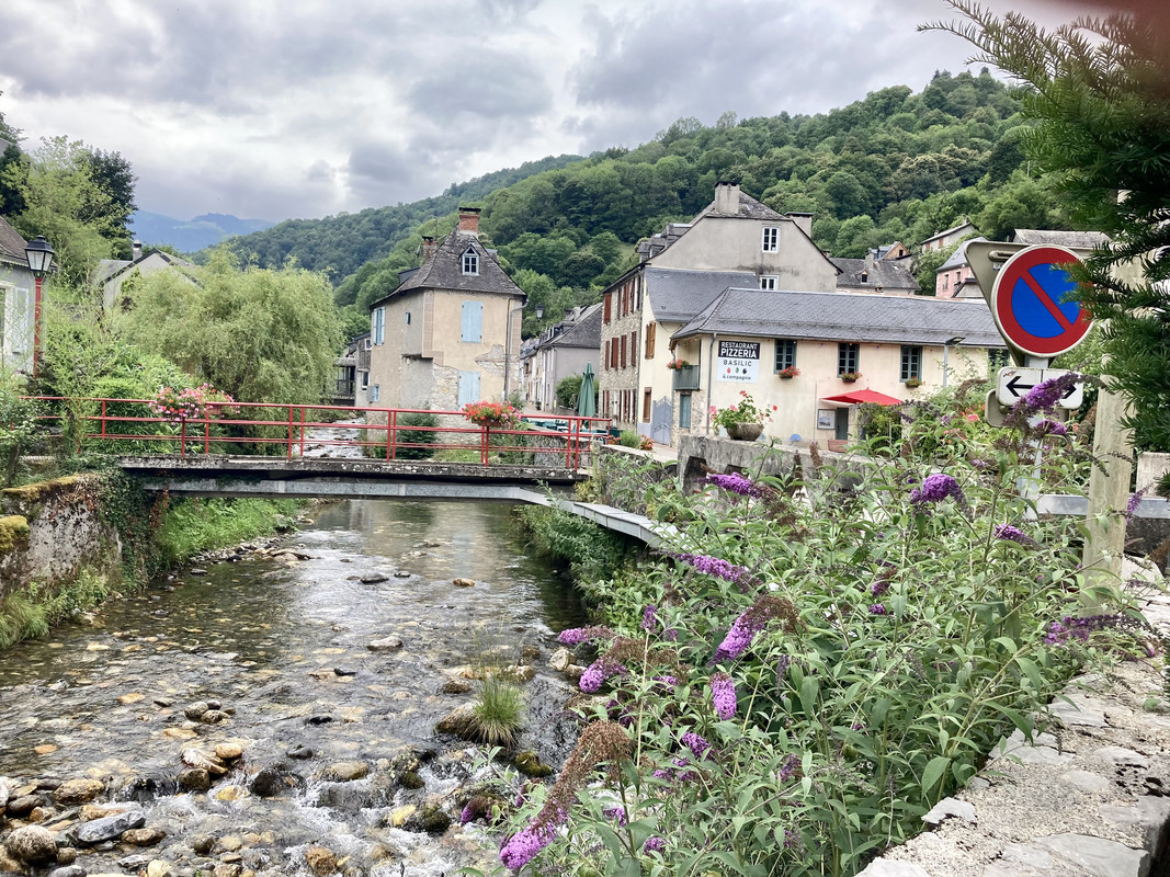 CA37B172-46F4-48A4-AF58-79B26041CF66