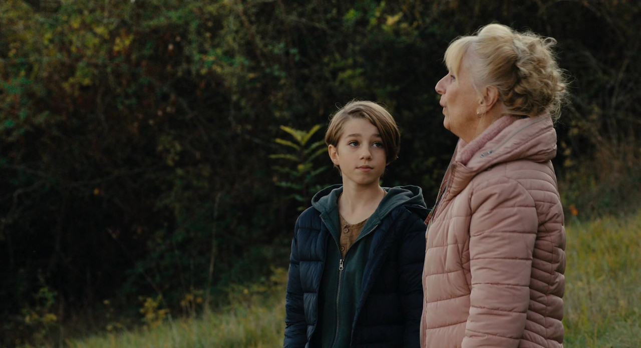 Quand.vient.l'automne.2024.FRENCH.1080p_00_18_28_00_110